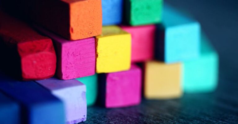Materials - Assorted-color Bricks